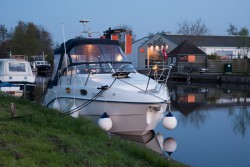 Unser Etappenziel Ossenzijl Friesland-Bootsurlaub Etappe 5: Ossenzijl-Princenhof